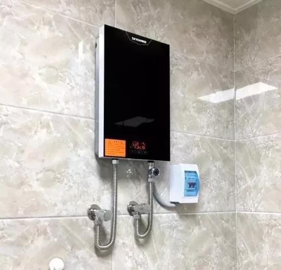 四个卫生间燃气热水器怎么选,卫生间热水器哪种比较好