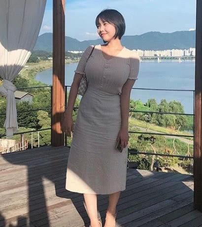 大码模特身材黄金腰臀比,微胖成熟迷人有韵味的模特