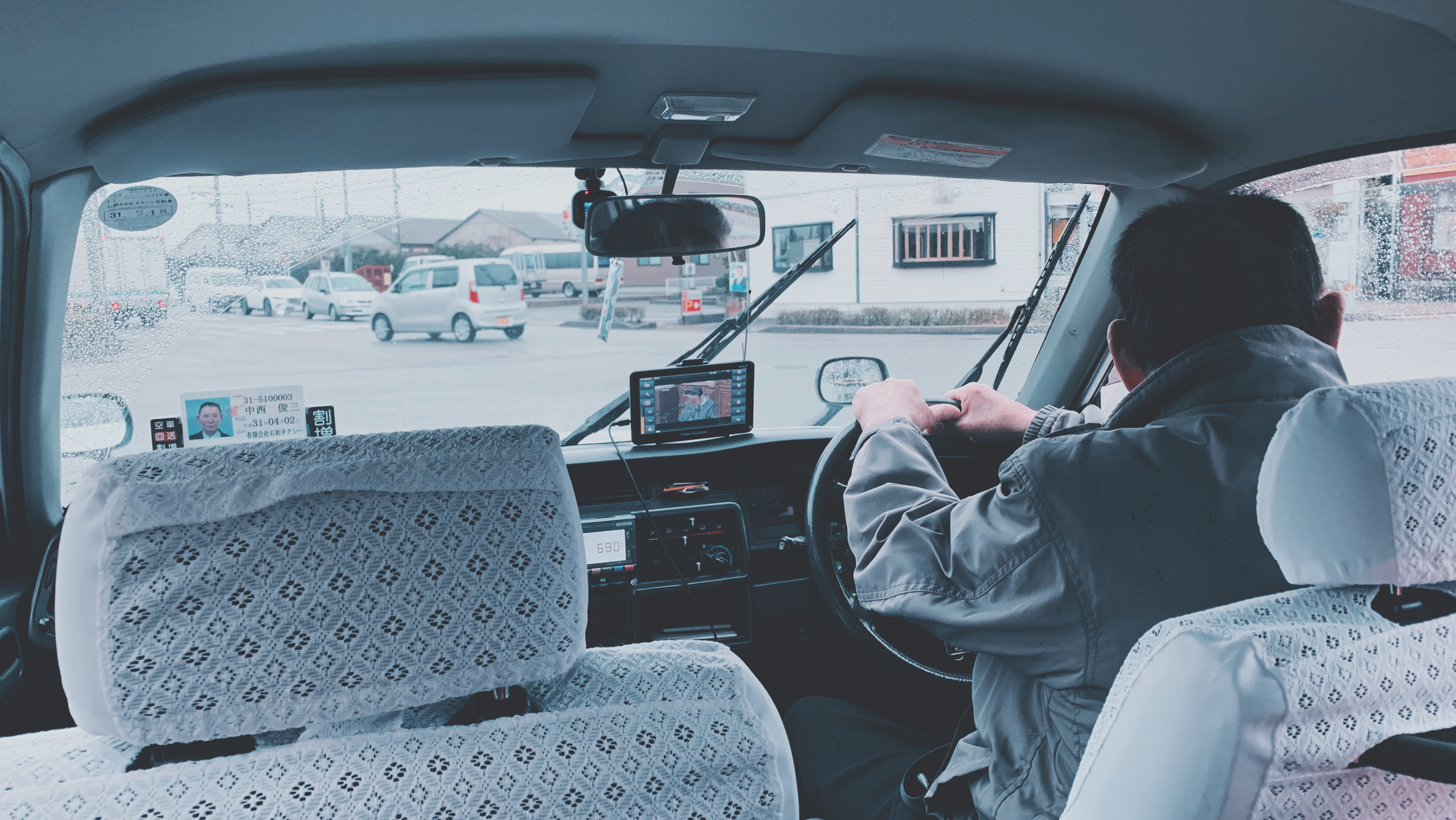 去日本旅行一般要带多少钱,去日本旅游至少要花多少钱