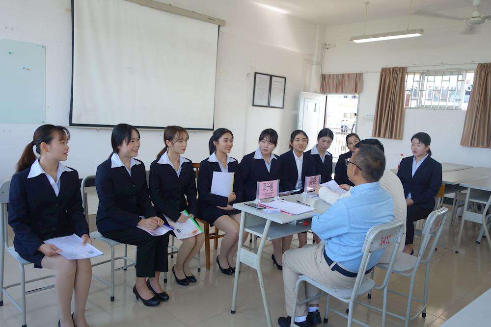 专科生有必要去外省读大专吗,考不了本科读大专有什么出路