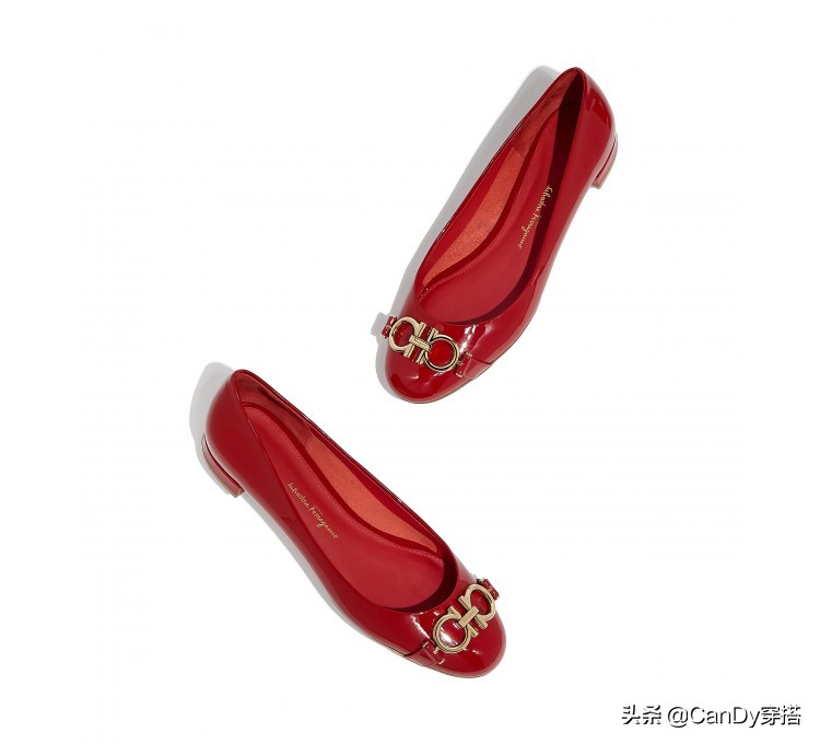 穿新衣迎新春,穿新衣拜大年