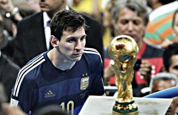 阿根廷马拉多纳梅西,球王马拉多纳说梅西不适合带队