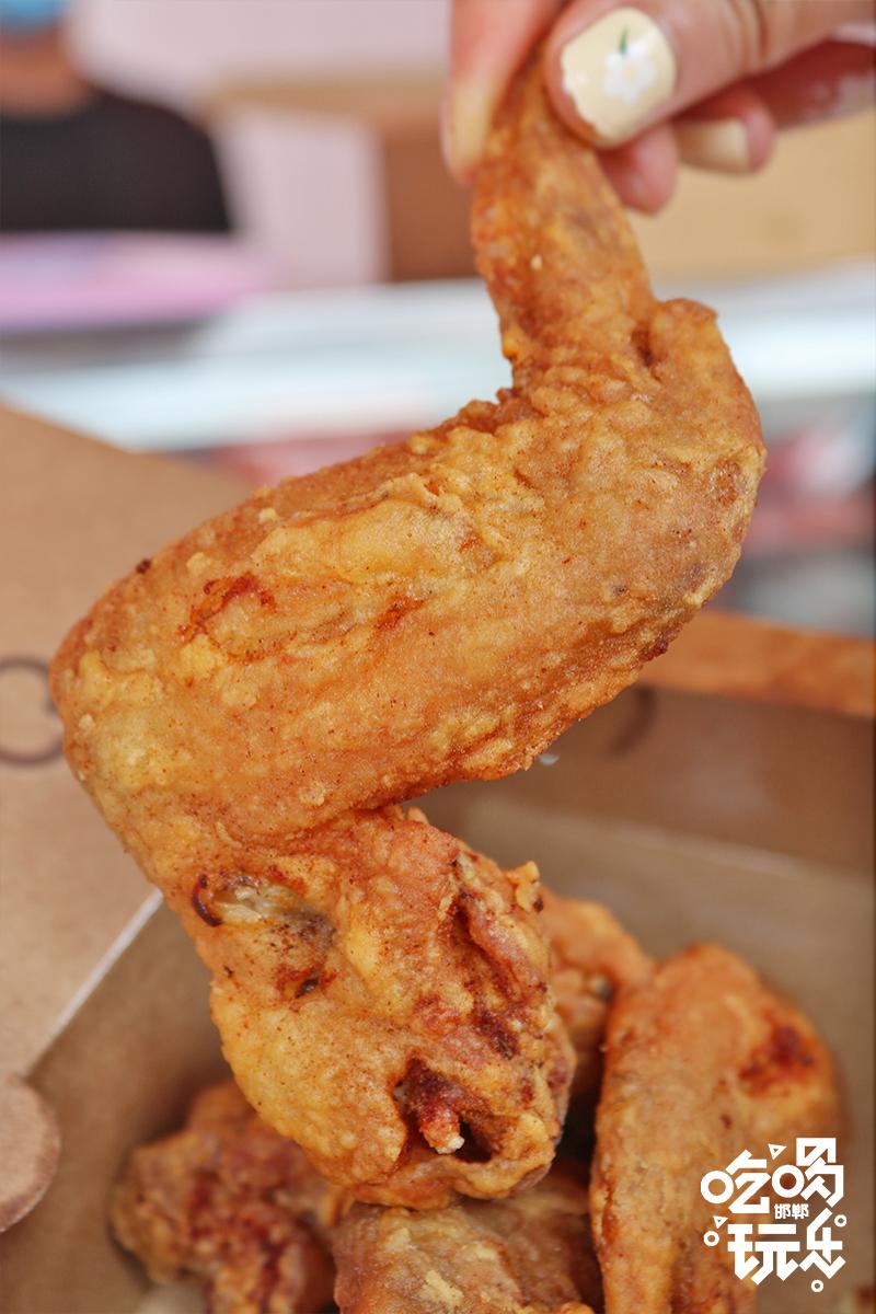 邯郸最火炸鸡店,邯郸这家炸鸡柳小店