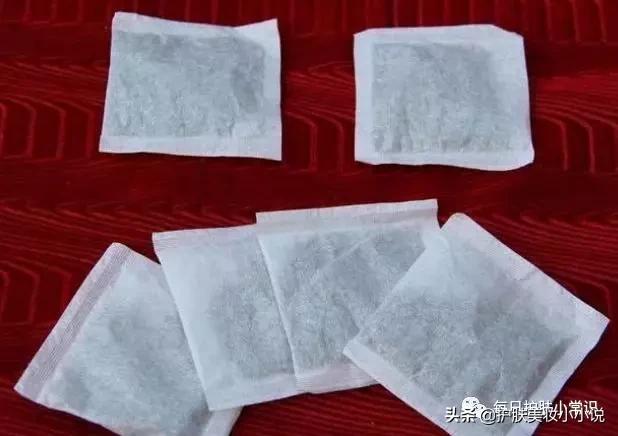 美容护肤小窍门甩掉黑眼袋,护肤小手法减少眼细纹减轻眼袋