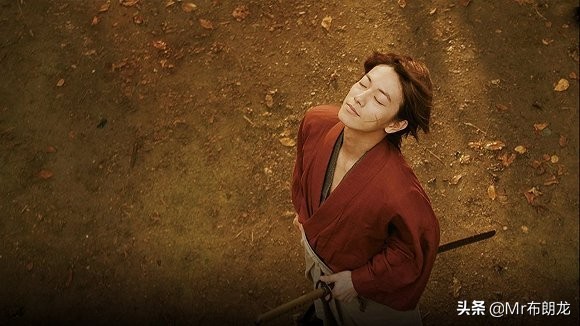 一个刽子手的救赎之旅：日系漫改之巅《浪客剑心》