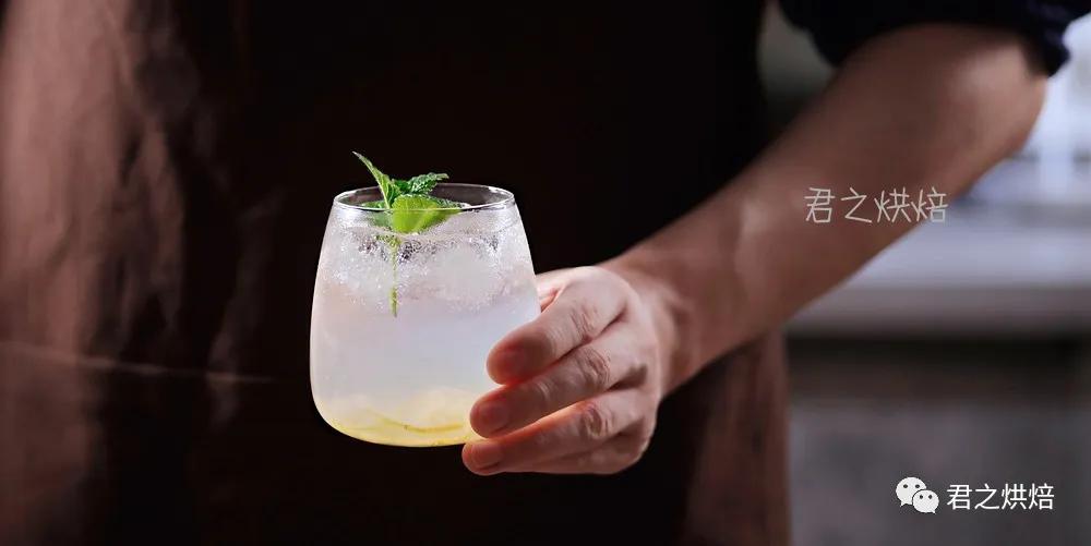 自制百香果蜂蜜柠檬茶的做法窍门,自制蜂蜜柠檬茶