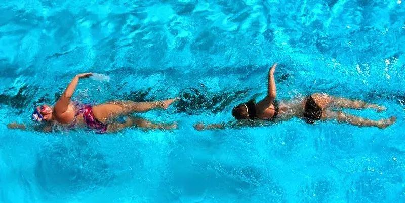 跟随-不费力地游得更快