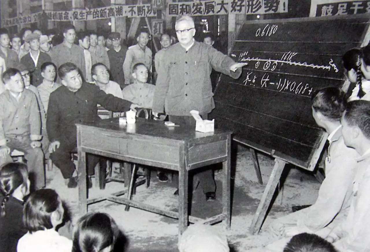 他15岁考入北大19岁成为大学教师,他考上了清华大学被人称为天才