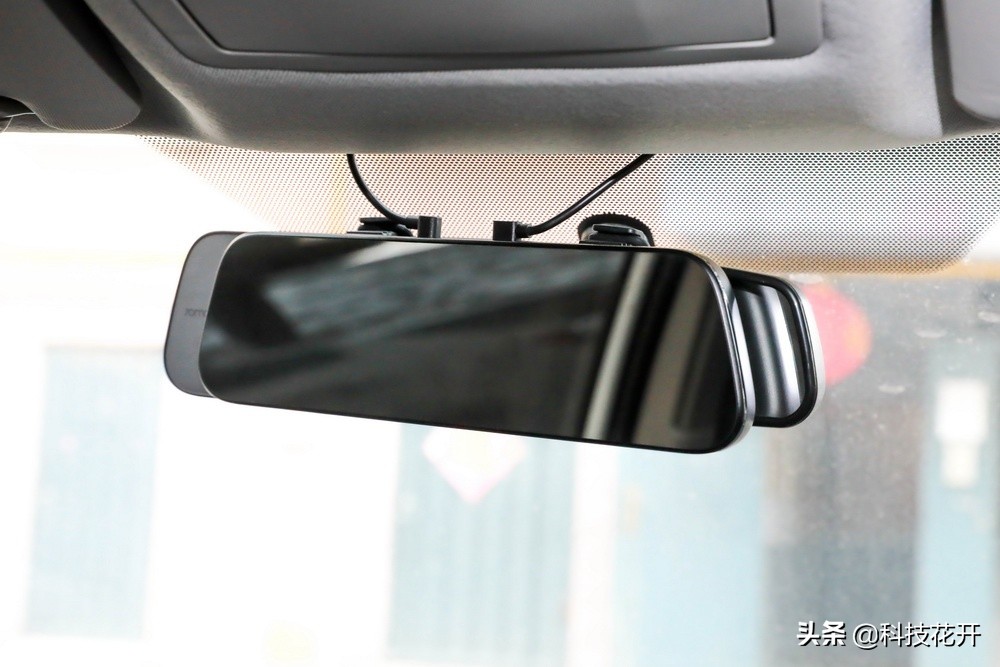 70迈流媒体记录仪10寸,70迈流媒体记录仪测评