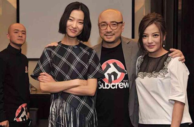 港囧赵薇吻戏片段,港囧赵薇倒立片段视频