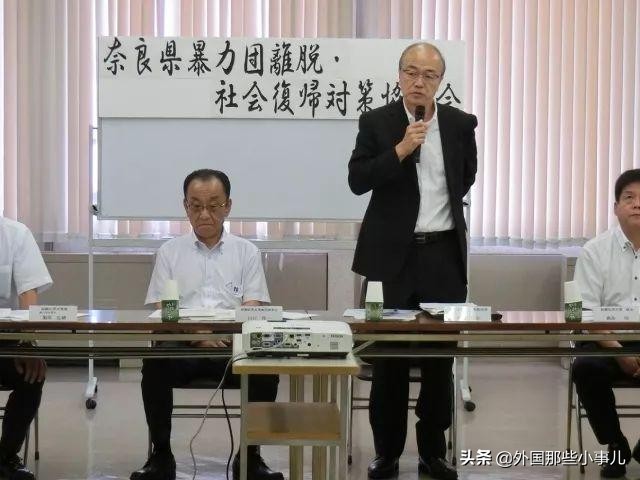 日本黑社会老大年轻的时候,日本黑社会现在的状况