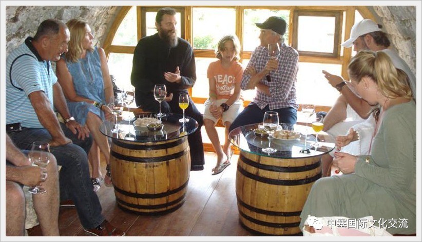 连巨星政要都亲睐的修道院葡萄酒庄你还不赶紧的｜尽在波黑福尔多