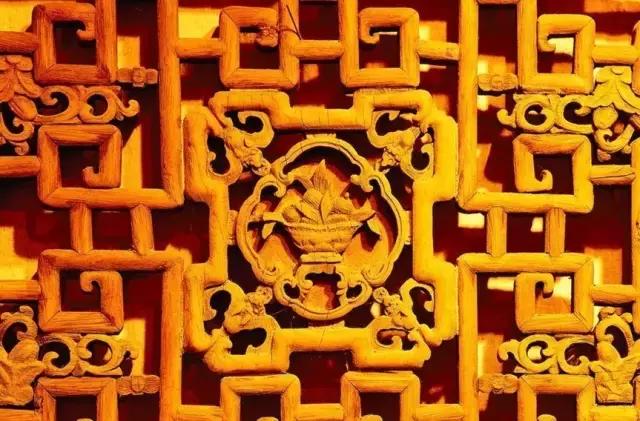 鬼斧神工的木雕艺术,鬼斧神工木匠视频