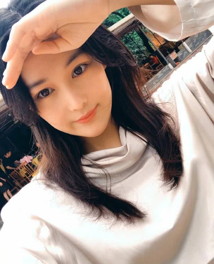 张馨予找代购被骗将近七千块一孕傻三年，后知后觉：这是被骗了嘛