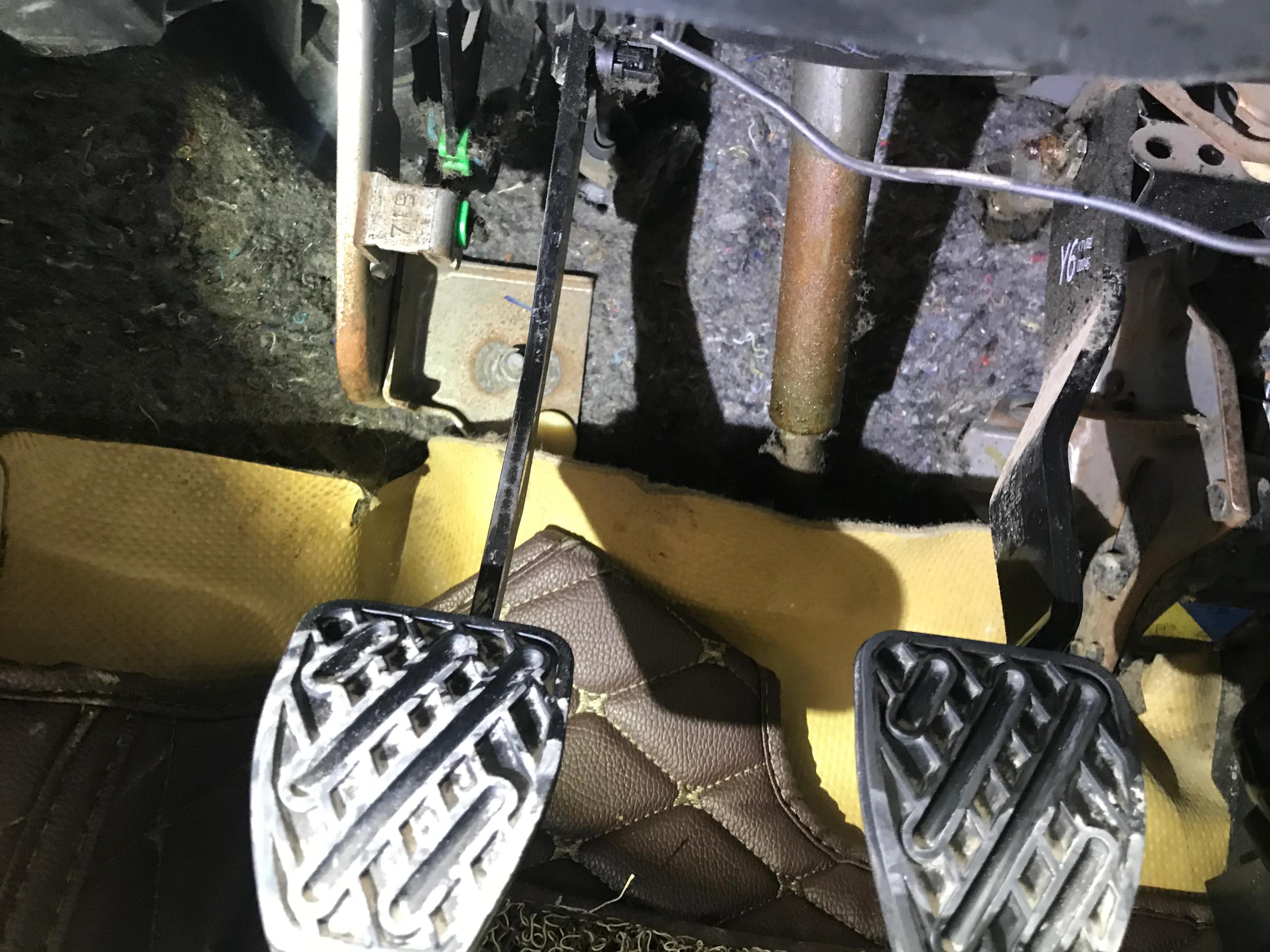 13年逍客2.0自动挡当年落地多少钱,17款4万公里逍客现在多少钱