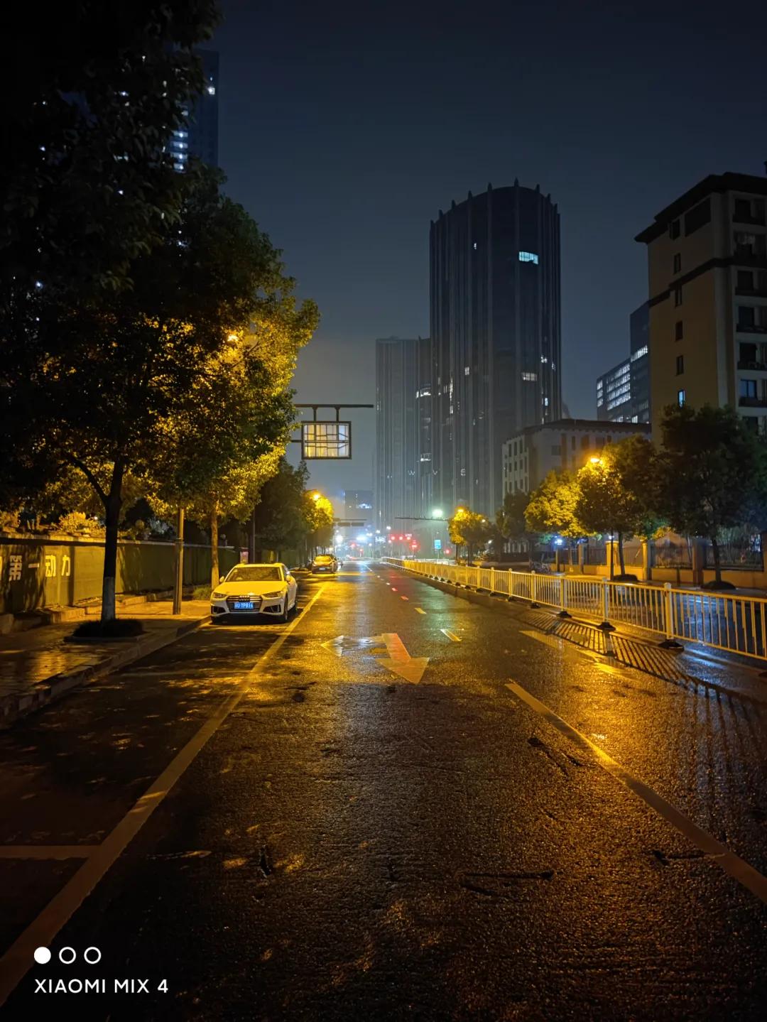 5000以内买小米,小米mix4和小米11ultra