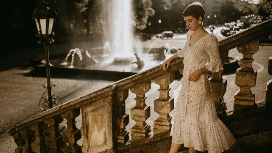 双鱼座集合了11个星座,12个星座中双鱼座是不是穷的