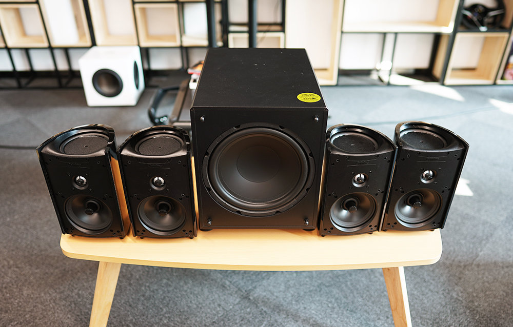 巨婴的电影叫什么名字,巨婴电影叫什么名字