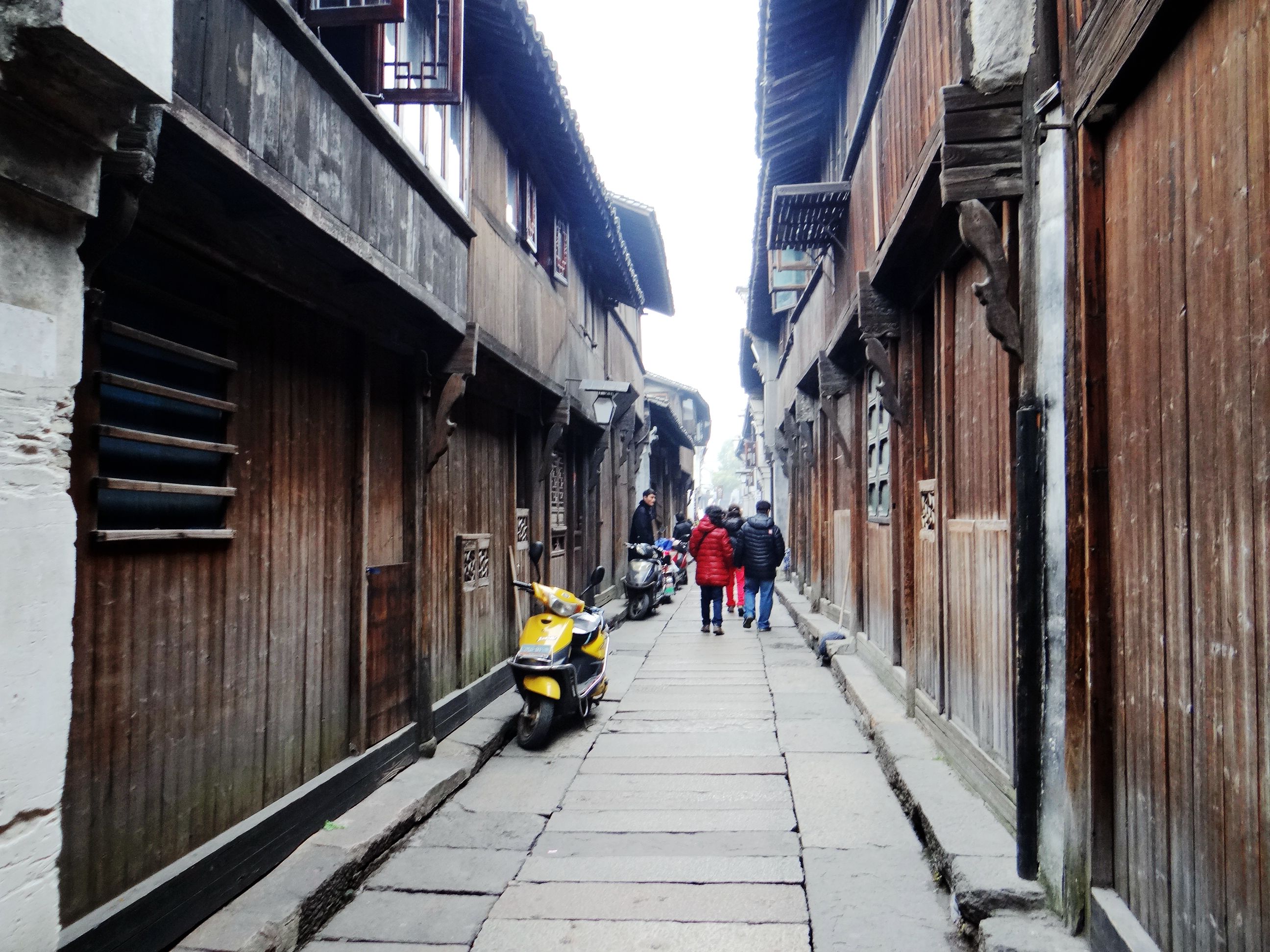 地处金三角，运河穿流过，建镇有千年，江南鱼米乡，知道这是哪里