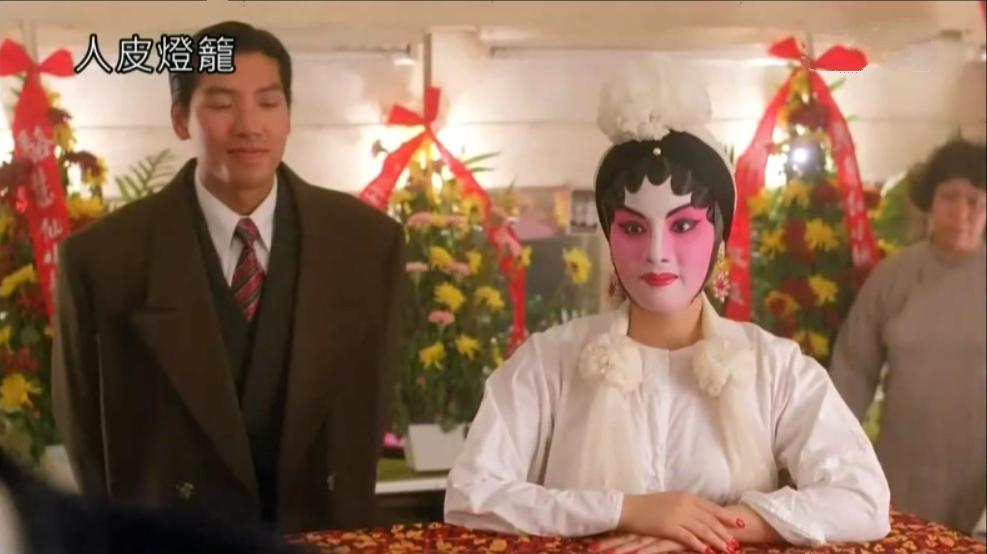 男子要倒霉十世，女子被做成灯笼，童年阴影恐怖片《新*皮人**灯笼》