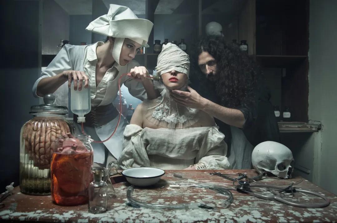 订单一年暴涨近300%!黄金微针、热玛吉爆火,解决容貌焦虑的千亿轻医美市场背后是多大的江湖?