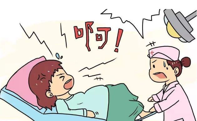 进产房需要宝妈自己决定的事,进产房妈妈的表现