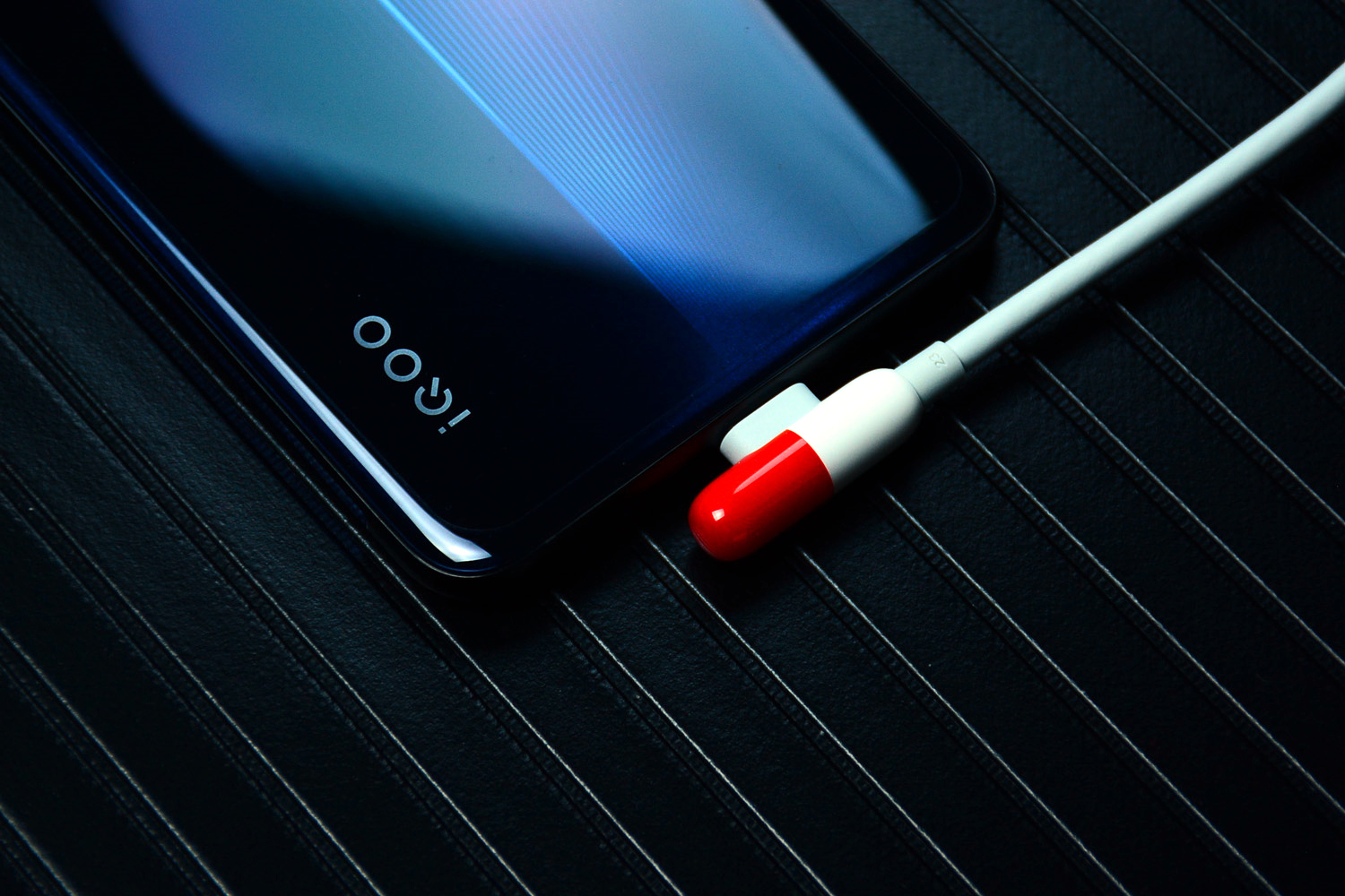 vivoiqoo鐨勭己鐐瑰拰浼樼偣,vivoiqoo3閲嶅害娴嬭瘎