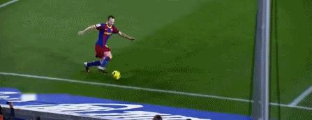 巴塞罗那中场核心哈维,近几年退役的中场大师