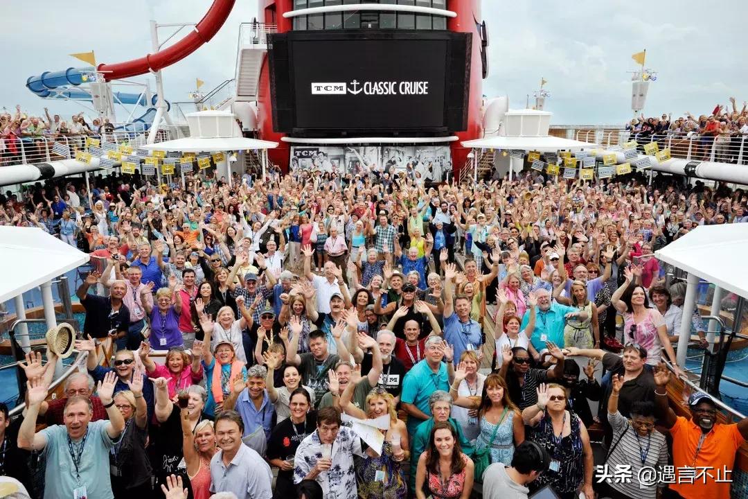 你有钱消费吗,没钱没教育和有钱的区别