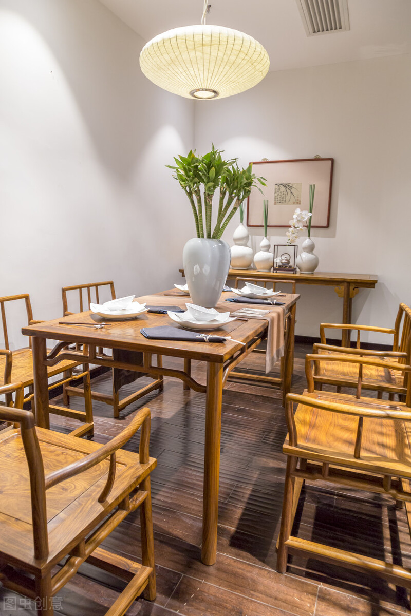 乌金木和白蜡木哪个好,乌金木家具的优势劣势