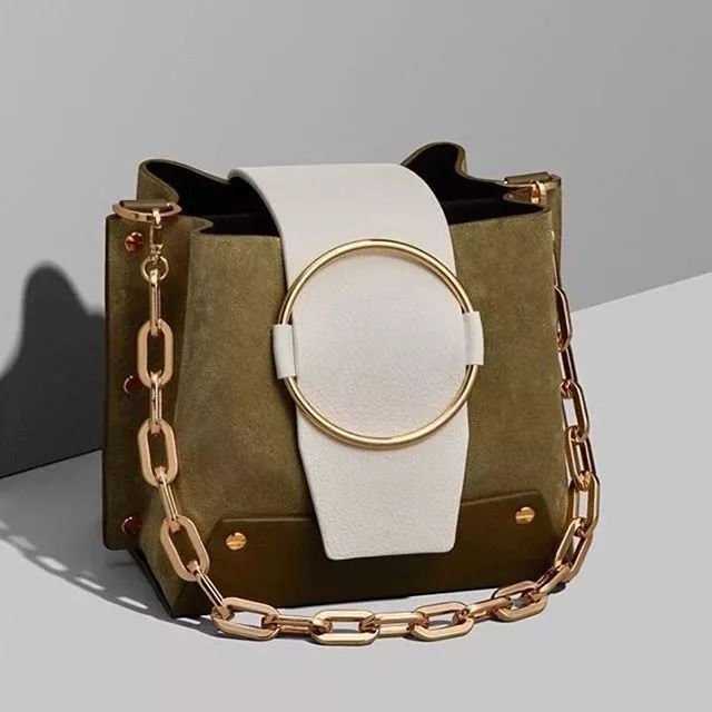 小ck双11会有活动吗,2021小ck最经典的包包