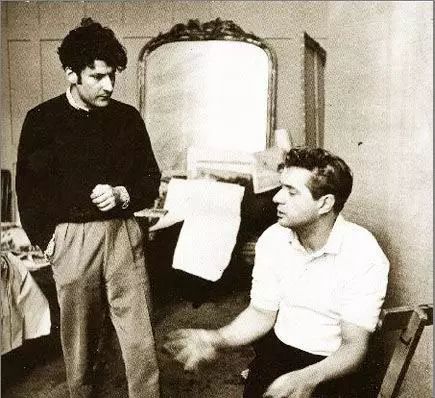 我的梦中情人就是你现在的样子,我的梦中情人是个盖世英雄句子