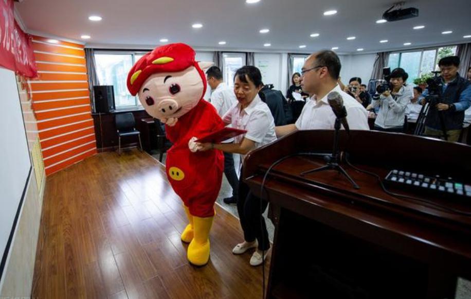 千万大奖到手只剩15万？购买彩票中大奖后，钱款究竟流向了何处？