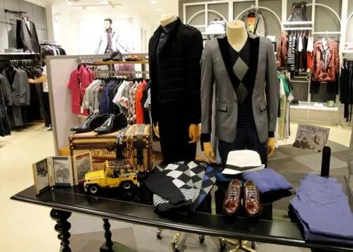 三兄弟创业最新视频,三兄弟白手起家创造百亿身价