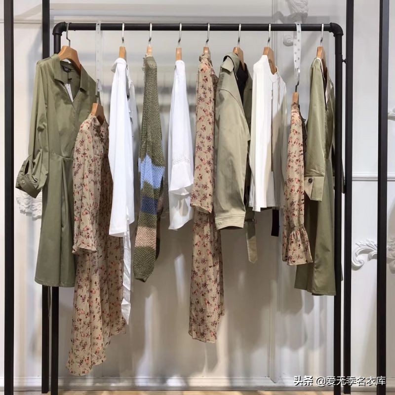 一二线品牌女装折扣批发,一二线折扣女装尾货进货