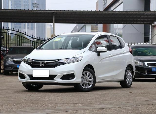 本田飞度提车真实感受,本田飞度1.3和1.5的油耗差多少