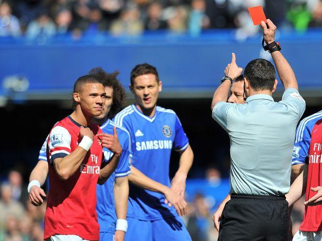 足球场上的十大匪夷所思,足坛最可笑十大假摔