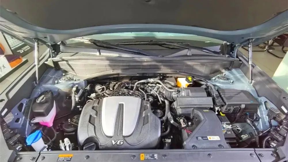 新款现代帕里斯帝预售30.08万起,现代帕里斯帝3.5l自吸