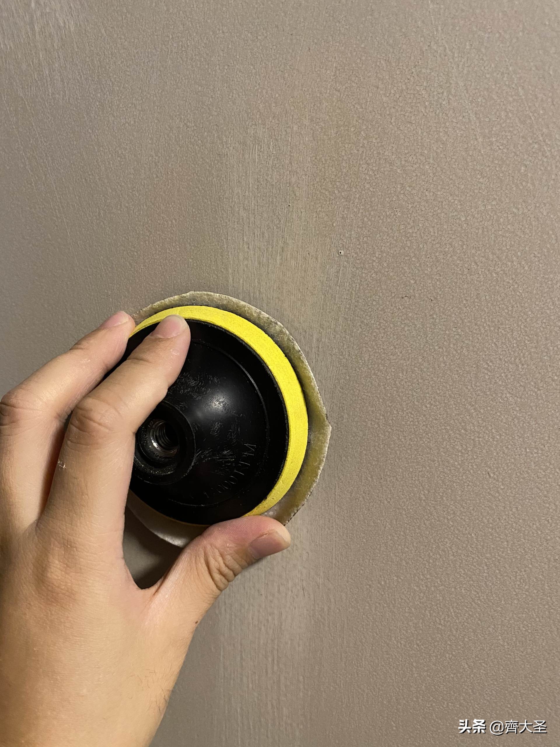 入户门改色贴膜好还是刷漆好,门改色是刷漆好还是喷漆好