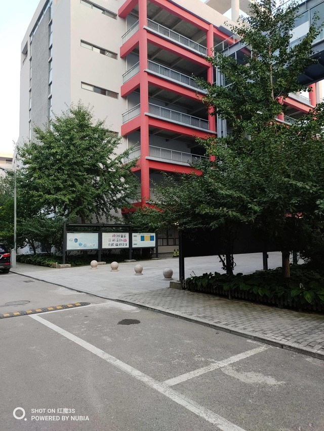 游戏液冷散热,打游戏用风扇还是用散热器好一点