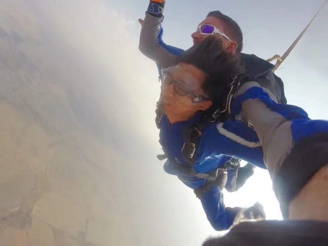 马斯克农夫山泉,马斯克谈新款model3