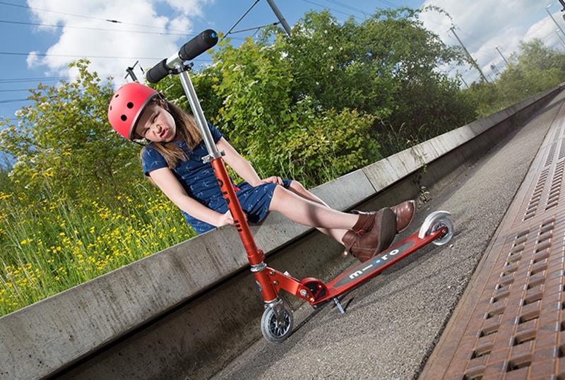 瑞士迈古电动滑板车,瑞士迈古米成人滑板车