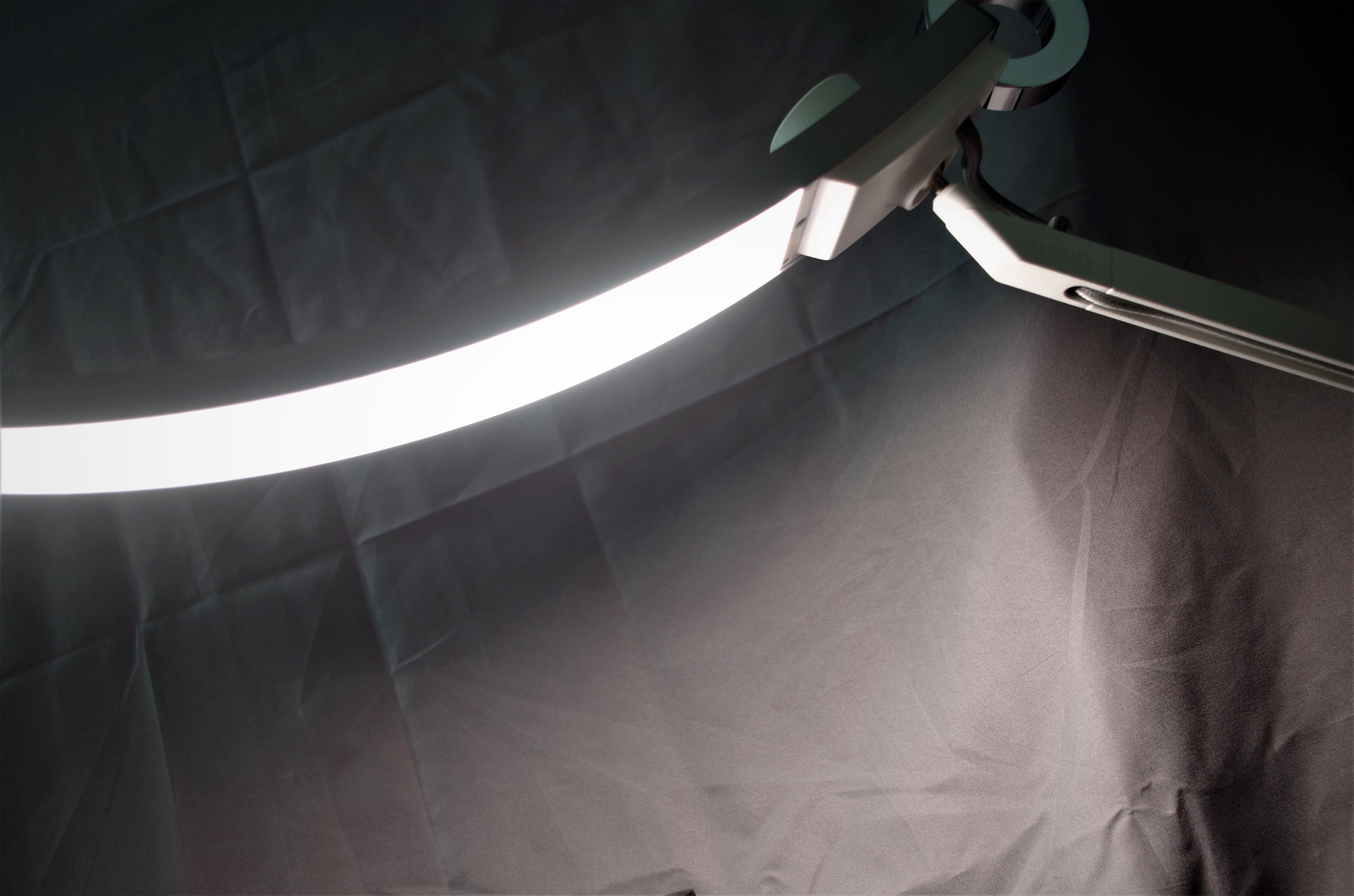 一盏明灯伴清音，大象的那些桌面音乐设备分享