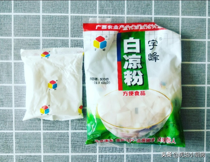 多种水果白凉粉果冻,夏日甜品自制水果白凉粉果冻