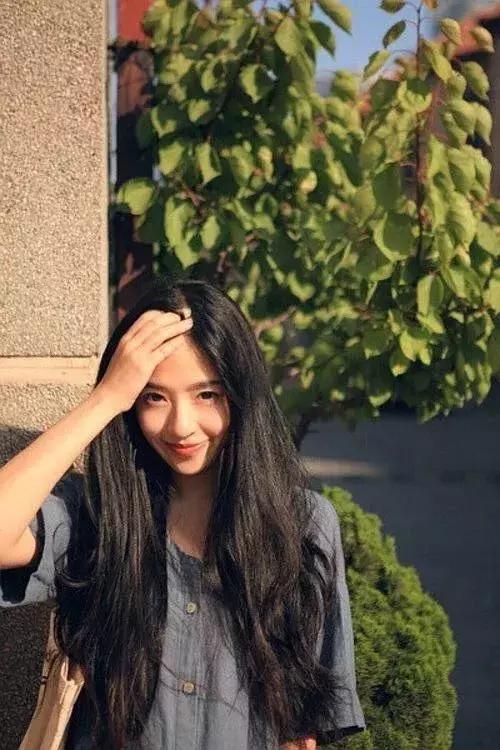 都说网红“短命”，她却火了七年还没够