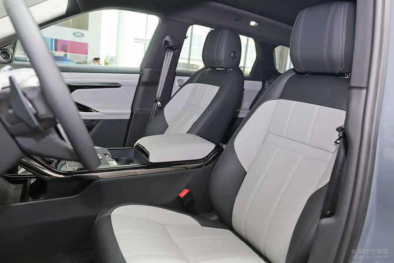 全新揽胜极光越野表现,全新一代路虎揽胜极光车评