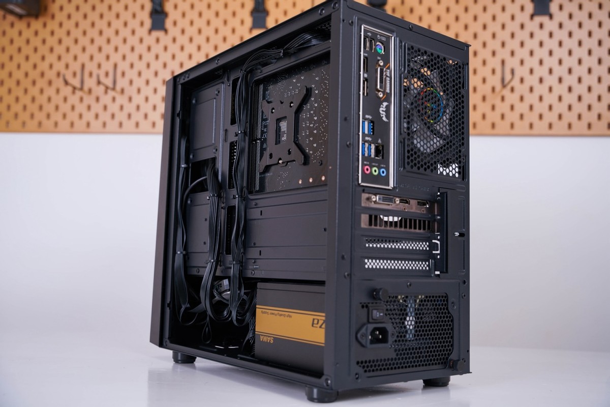 两千元以内的高性价比电脑主机,2020年中端电脑主机推荐