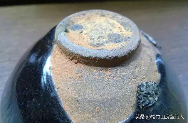 古盏的意思,古窑瓷器为什么很多黑点