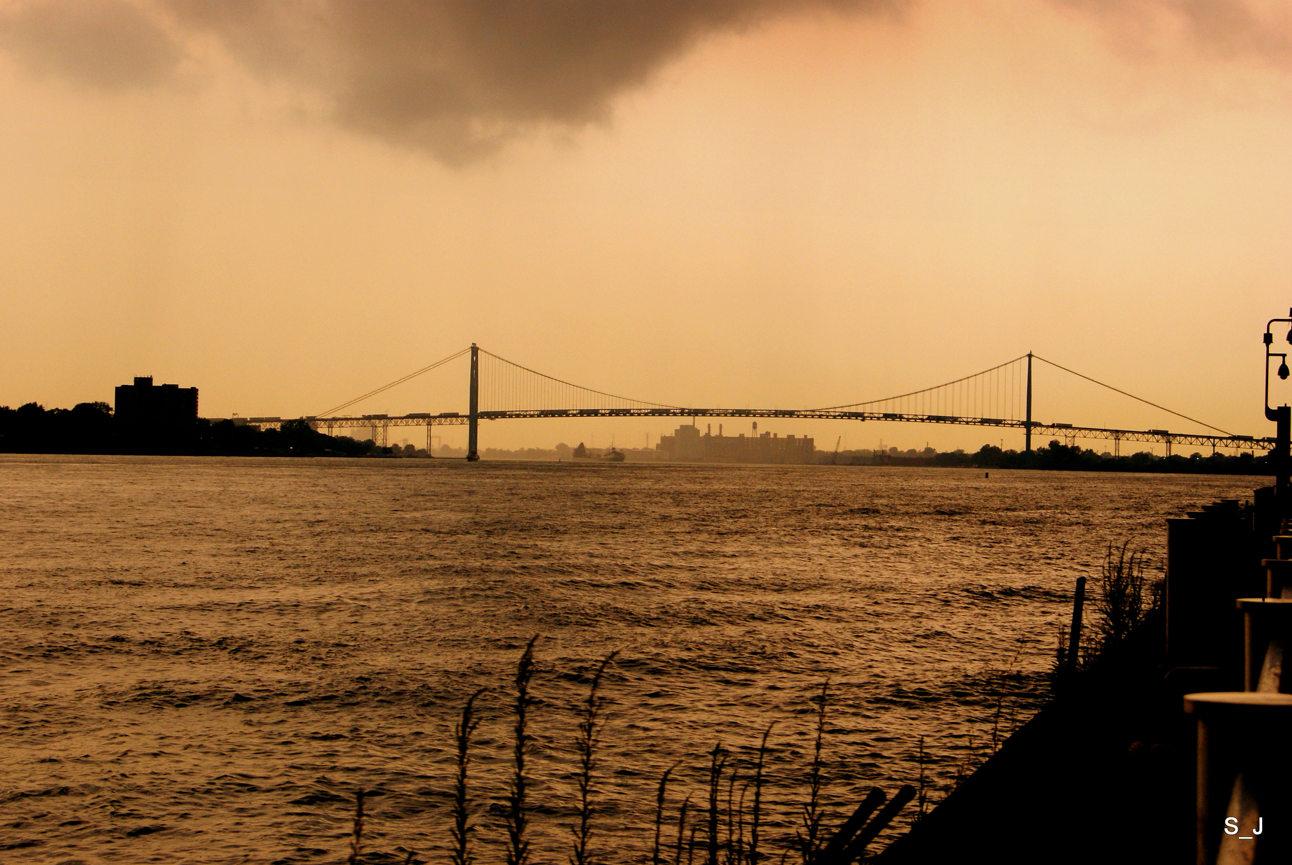 底特律美国曾经的第四大城市,美国底特律最混乱的地方