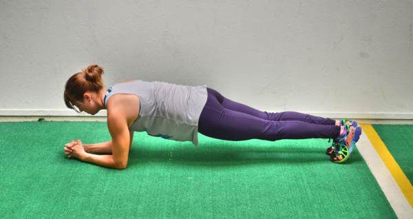 怎样快速的学会跑的姿势,怎样练习胯带动腿跑